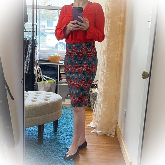 💕Beautiful NWT Lularoe Cassie pencil skirt💕 - Picture 10 of 10